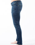 Imagen de lado de jeans caballero deslavados marca Bros Club