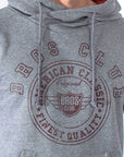 Imagen de acercamiento a sudadera cerrada con estampado color gris claro para hombre marca Bros Club