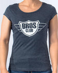 Imagen de frente playera cuello redondo con logo Bros Club color gris oxford para mujer marca Bros Club