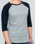 Imagen de frente playera manga larga lisa color jaspe con marino para mujer.