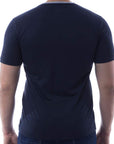 Playera bicolor de cuello redondo con silueta de logo bordado