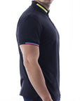 Playera tipo polo con logo bordado para hombre