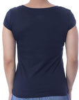 Playera de cuello redondo con silueta de logo bordado