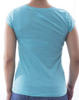 Playera de cuello redondo con silueta de logo bordado
