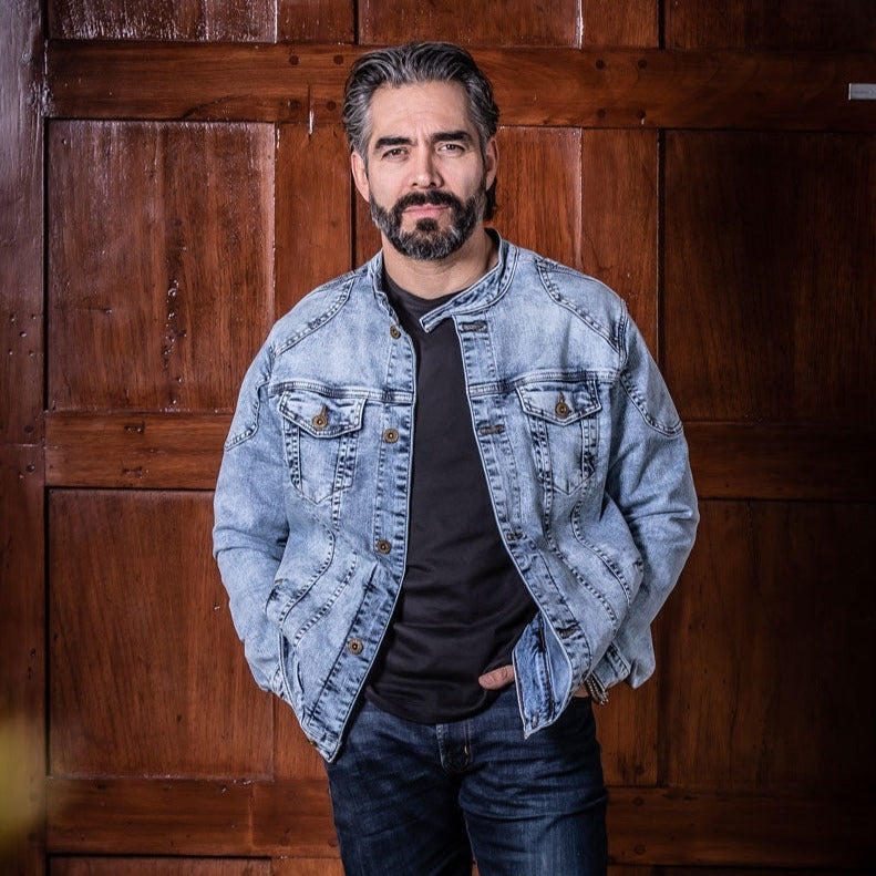 Chamarra mezclilla cuello mao Acid Wash Bros Club