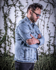 Chamarra mezclilla cuello mao Acid Wash