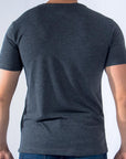 Imagen de espalda playera cuello redondo con diseño de moto color gris oxford marca Bros Club