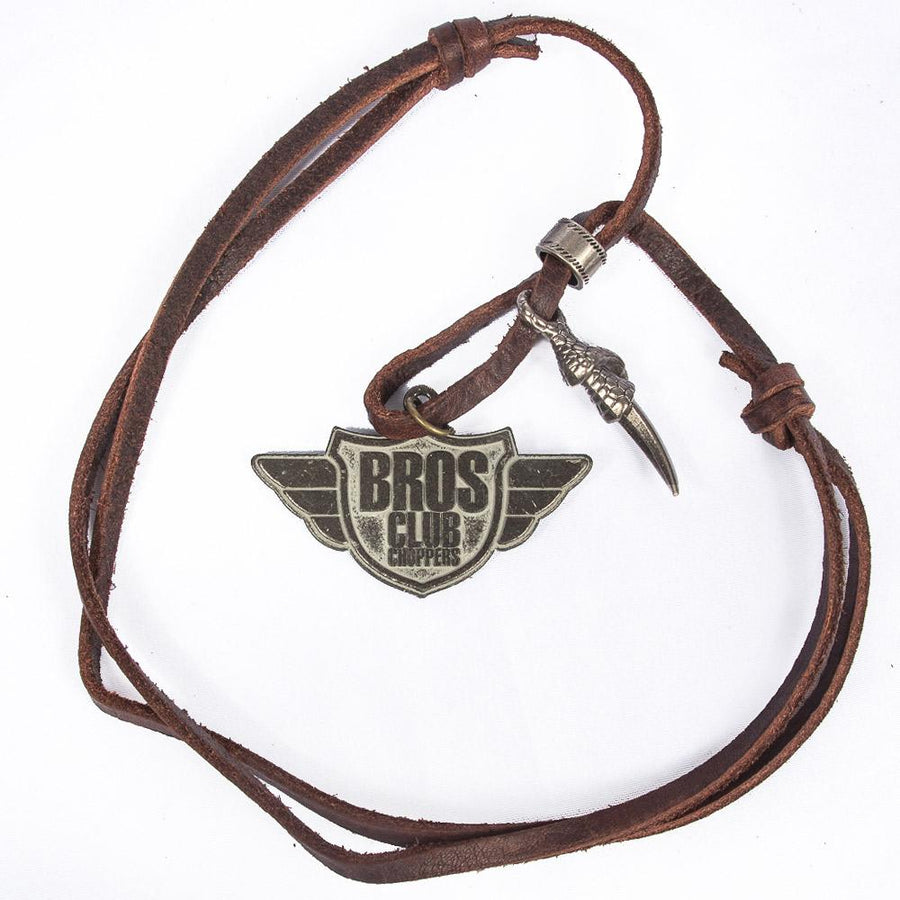 Imagen de collar alas Bros con cordón de piel café