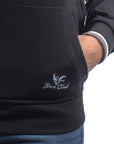 Imagen de logo sudadera color negro con logo vulcanizado de mujer marca Bros Club