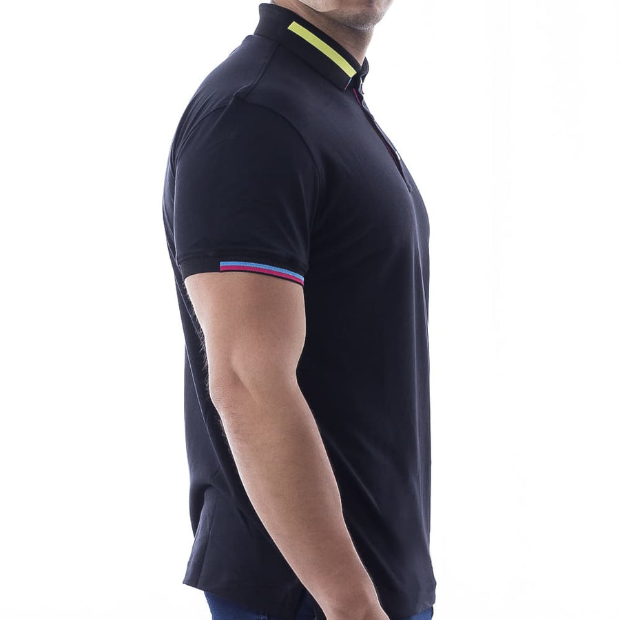 Playera tipo polo con logo bordado para hombre